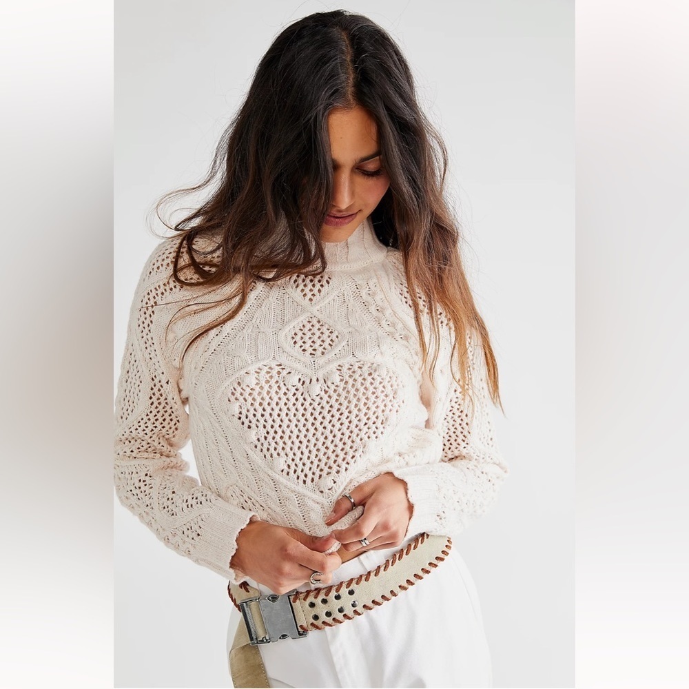 NWT Free People Reina Cable Pullover / Powder Puff
